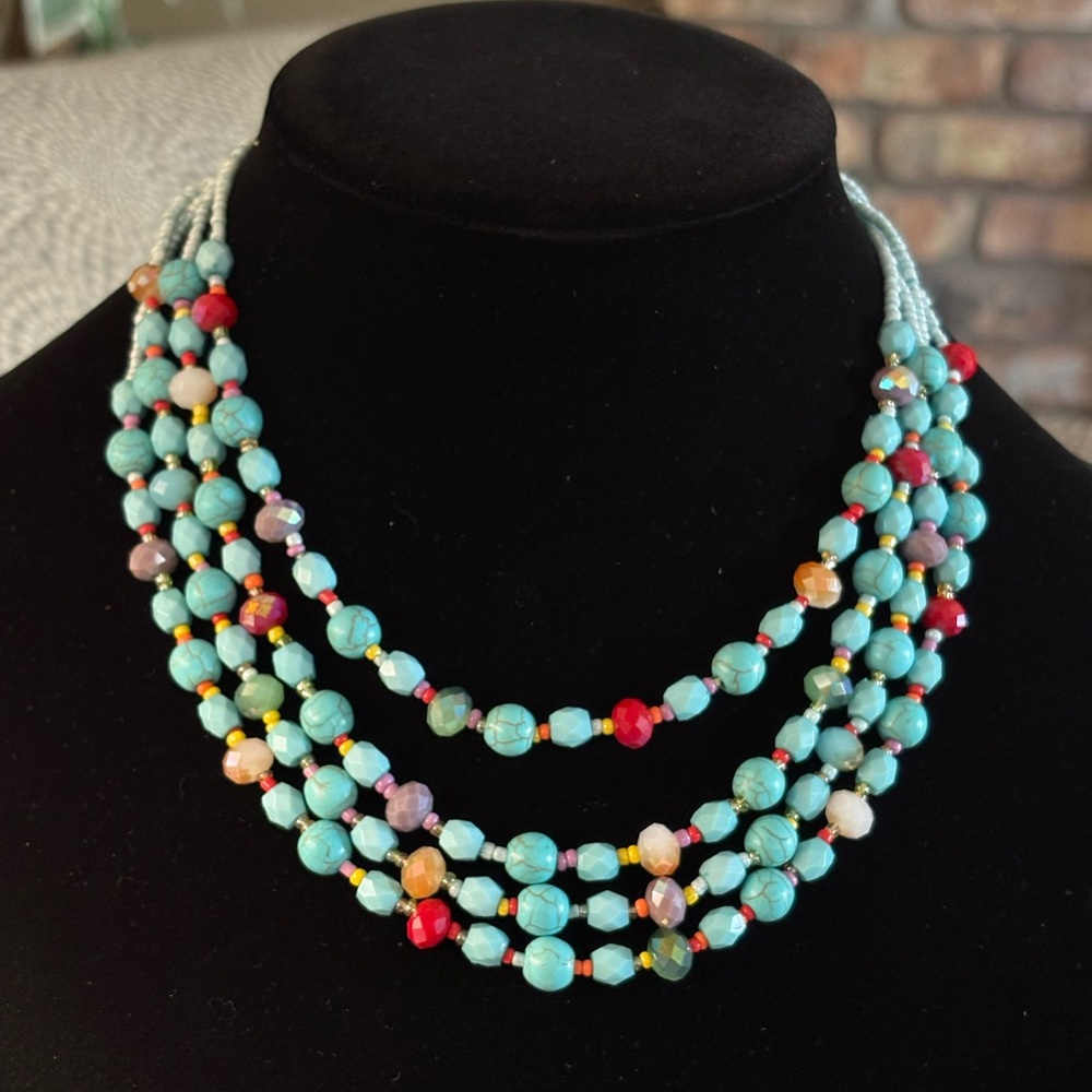 Layered Beaded Necklace Turquoise and Glass Beads 16” Preowned